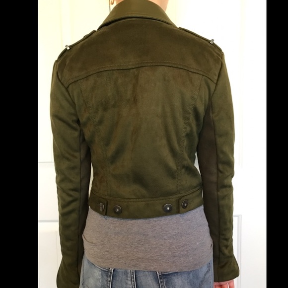 BCBGMaxAzria Cropped green jacket - Picture 3 of 7